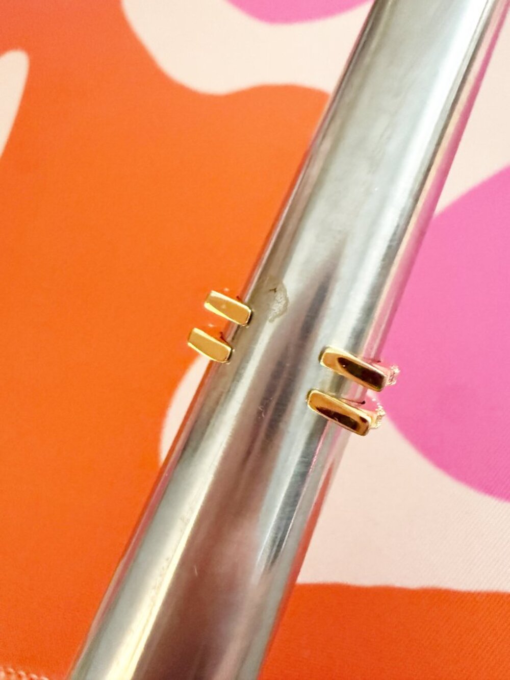 Crystal Embedded Gold Tone H Open Ring / Ear Cuff sz 6.5 - Picture 10 of 10